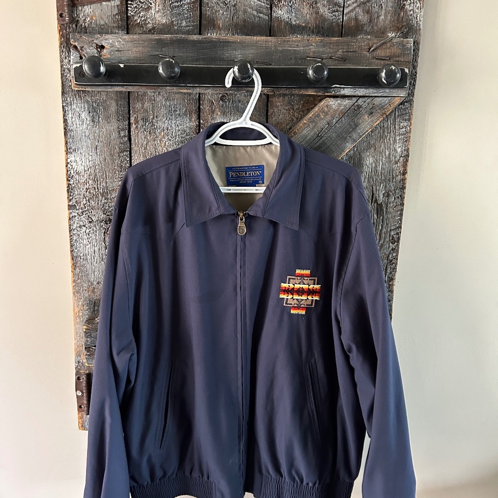 Men's Pendleton Chief Joseph Pattern Bomber Style Full Zipper Jacket - XL